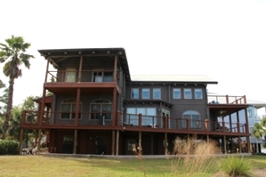 Log Home Staining | Log Home Seal, Caulk and Staining